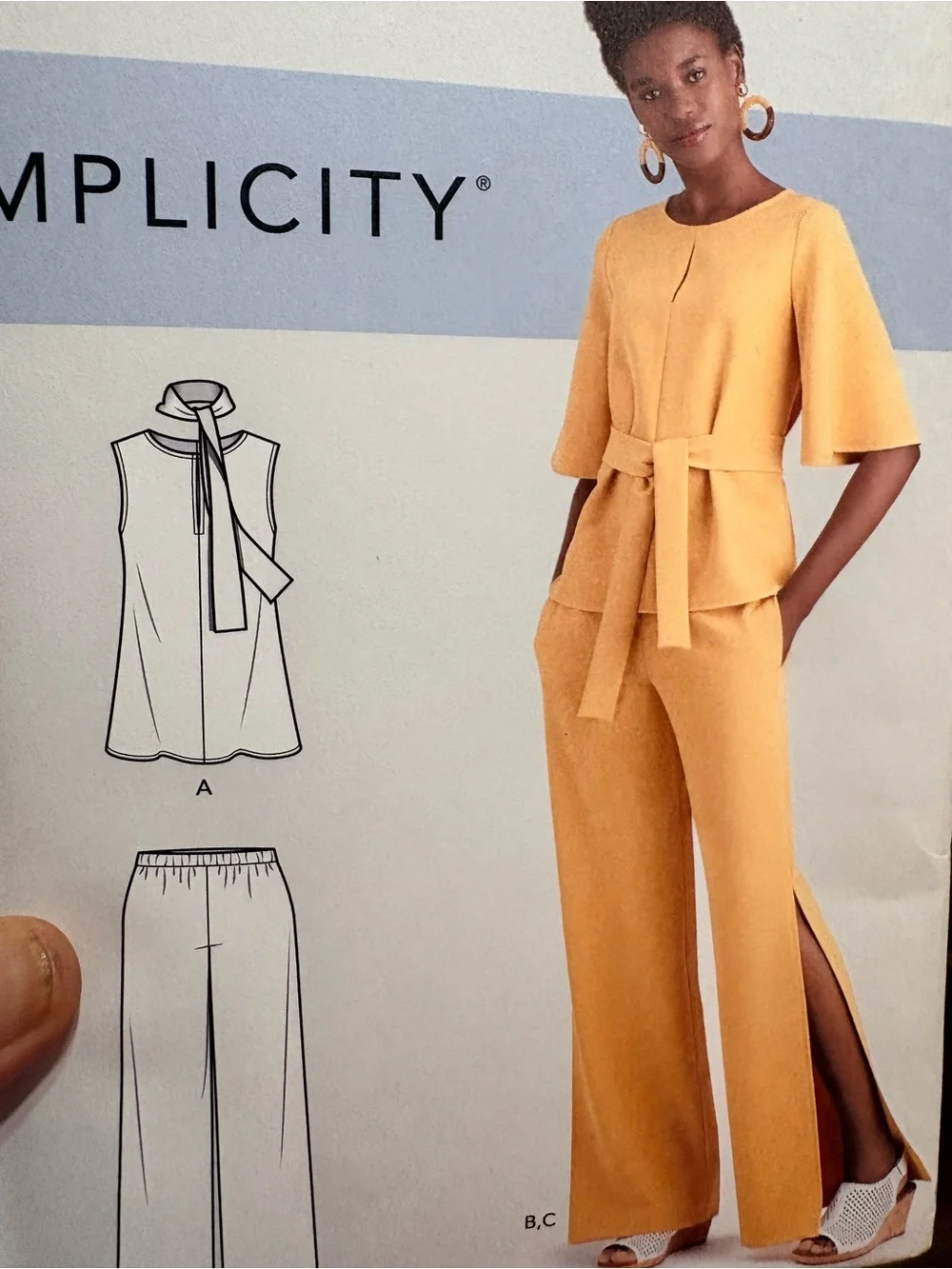 BN UNCUT SIMPLICITY 9051 H5 Sewing patterns
